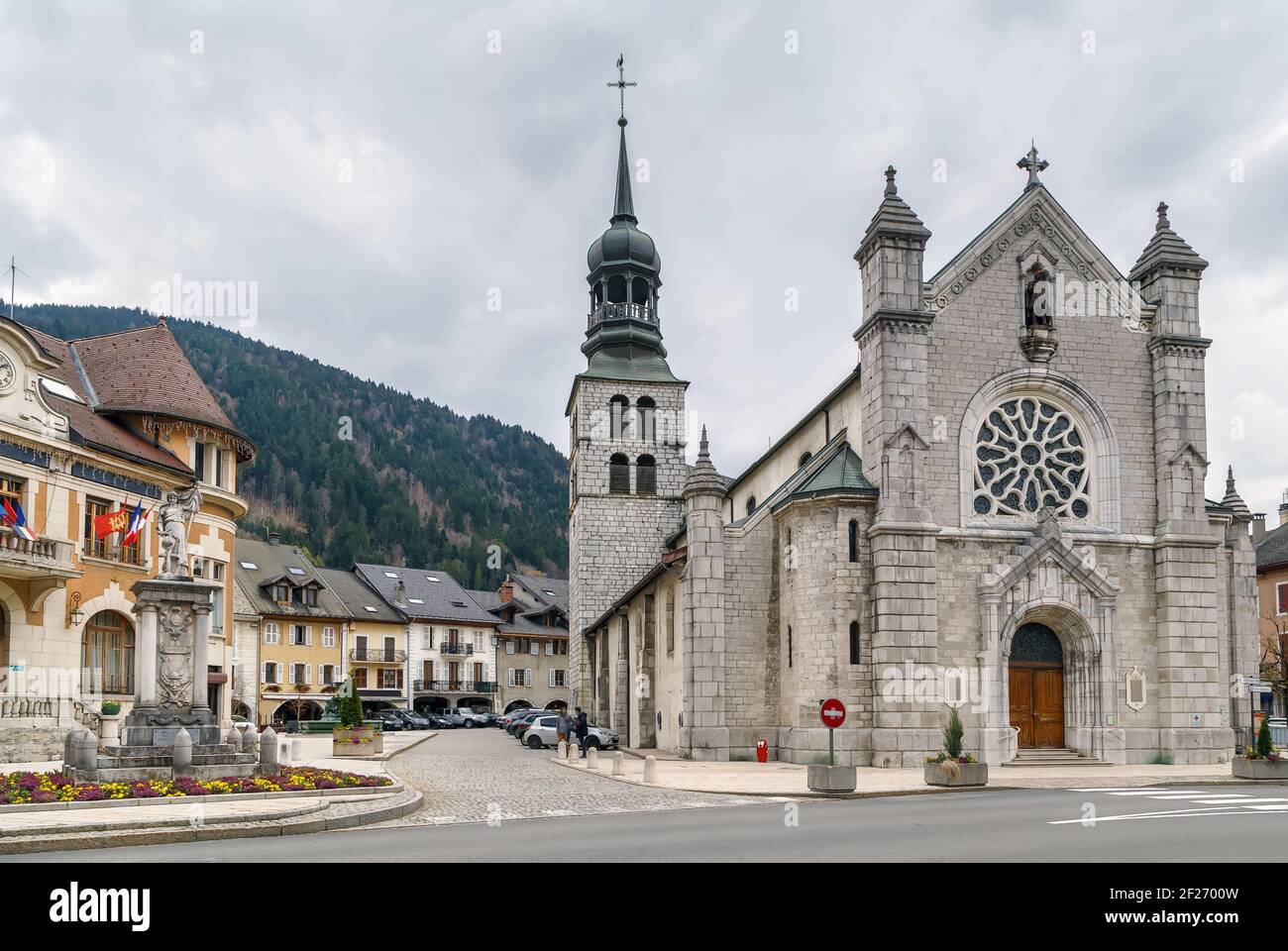 Kirche Saint-Maurice, Thones, Frankreich Stockfoto