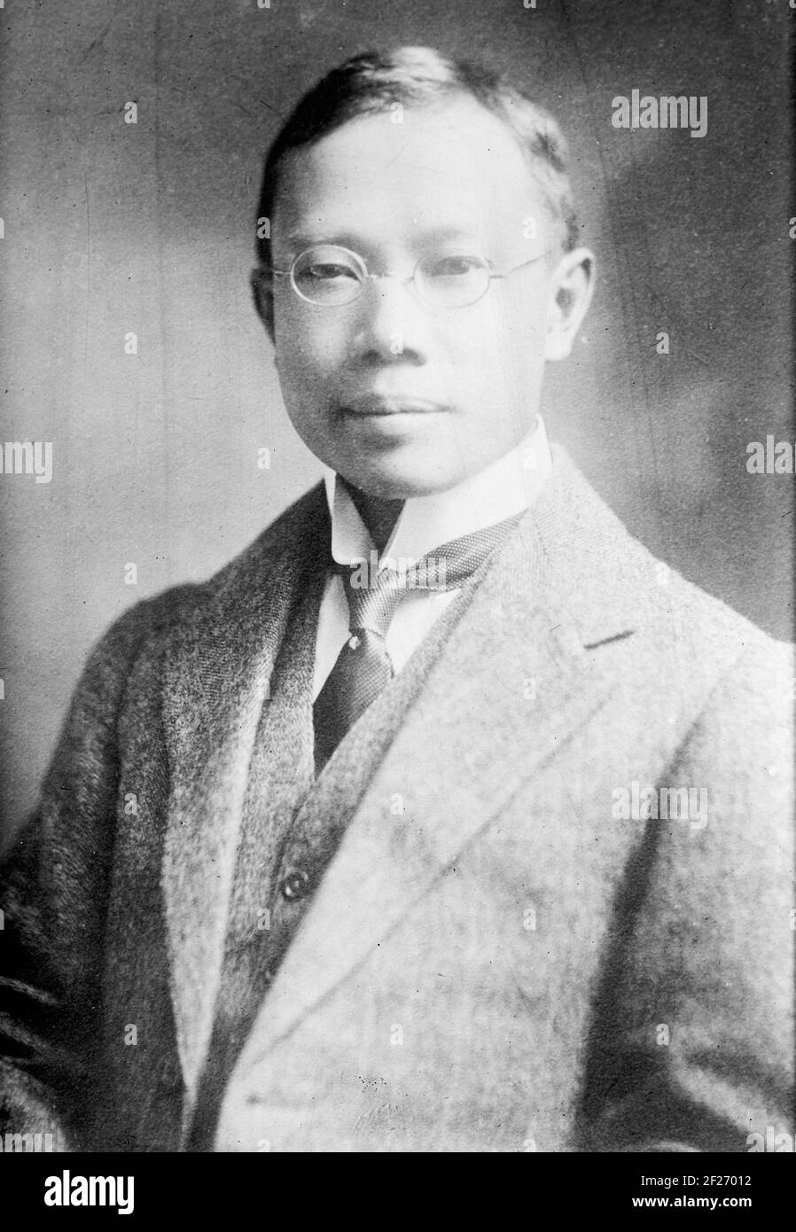 Wu Lien-teh (1879 – 1960), malaiischer Arzt, der für seine Arbeit im Bereich der öffentlichen Gesundheit und insbesondere der mandschurischen Pest von 1910–11 bekannt ist Stockfoto