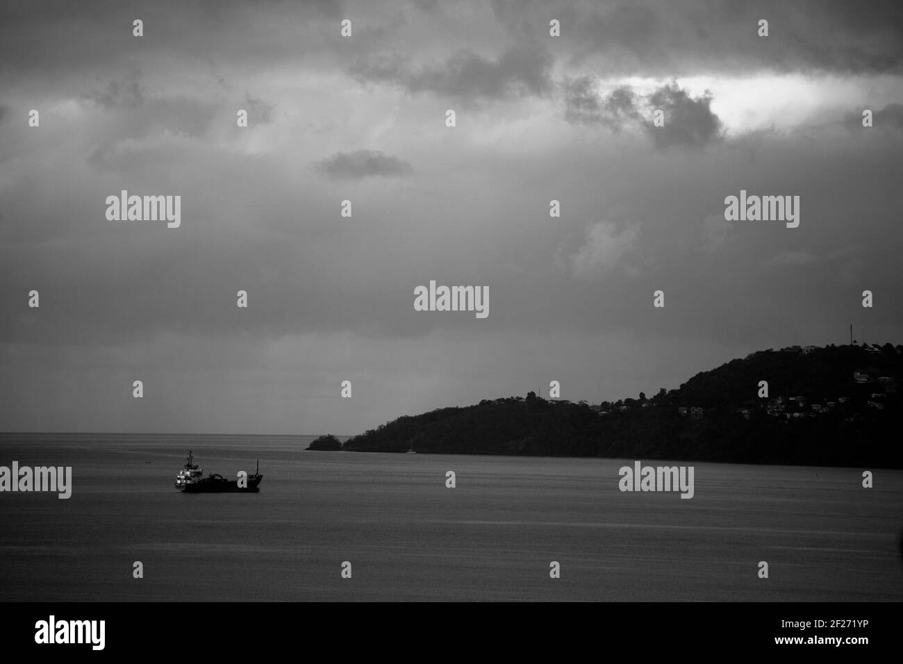Frachtschiff vor Anker große anse Bay st george grenada windward Islands West indies Stockfoto
