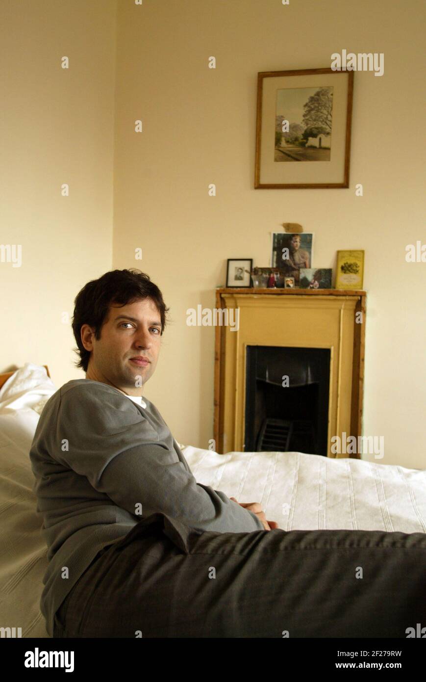 Alessandro Raho zu Hause in East London Bild David Sandison 26/10/2006 Stockfoto