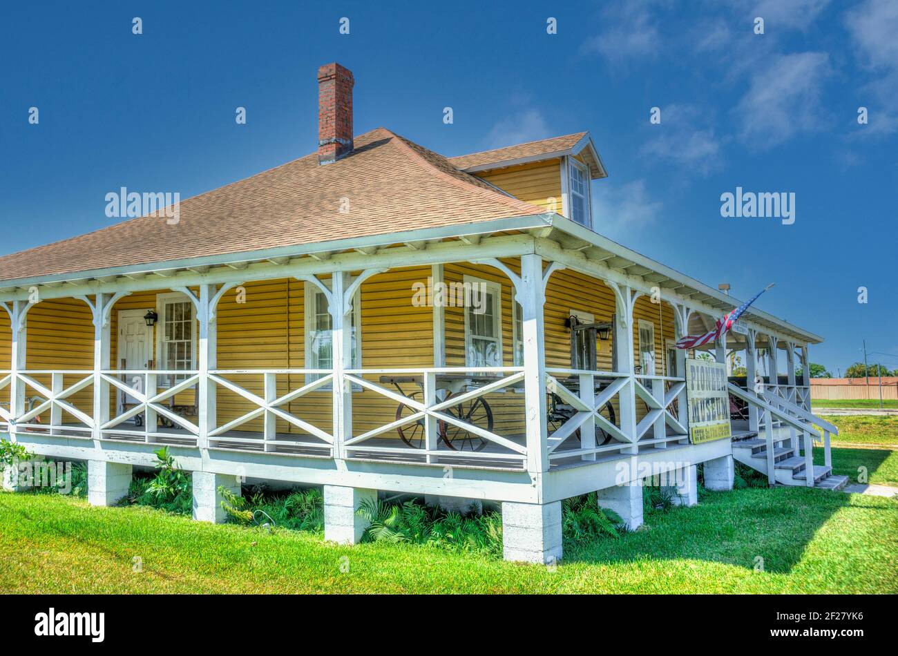 Das Florida Pioneer Museum in der historischen Florida East Coast Railway Homestead Agent's House in Florida City untergebracht. Stockfoto