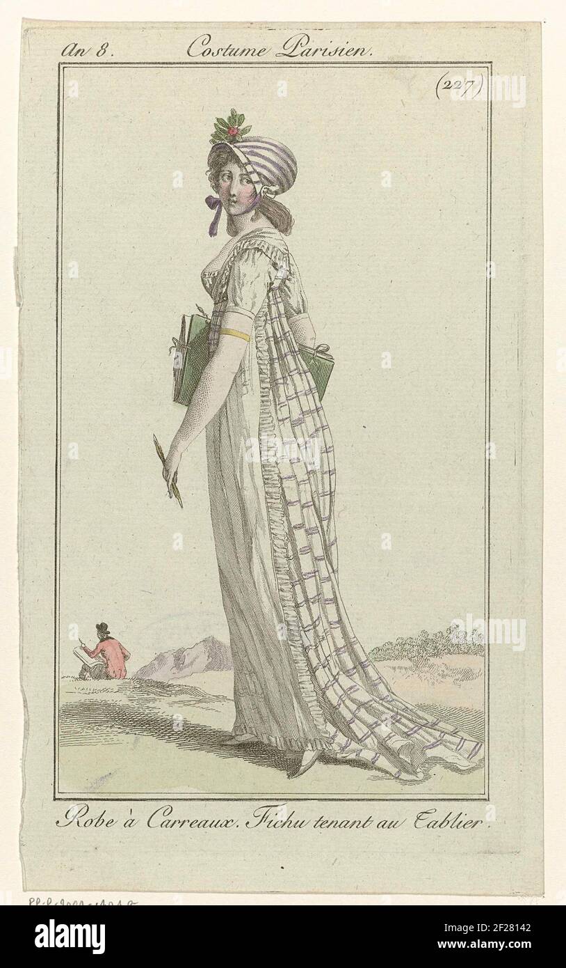 Journal des Dames et des Modes, Costume Parisien, 4 juillet 1800, an 8 (227) : Robe à Carreaux (...).Kariertes Kleid mit kurzen Ärmeln und Drag. Fichu, die ein Ganzes mit der Schürze bildet, abgelagert mit einem faltigen Streifen Stoff. Zubehör: Gestreifter Hut, Armband am linken Oberarm, flache Schuhe mit spitzen Nasen. Der Druck ist Teil des Modemagazins Journal des Ladens et DES Moldes, herausgegeben von Pierre de la Mésangère, Paris, 1797-1839. Stockfoto