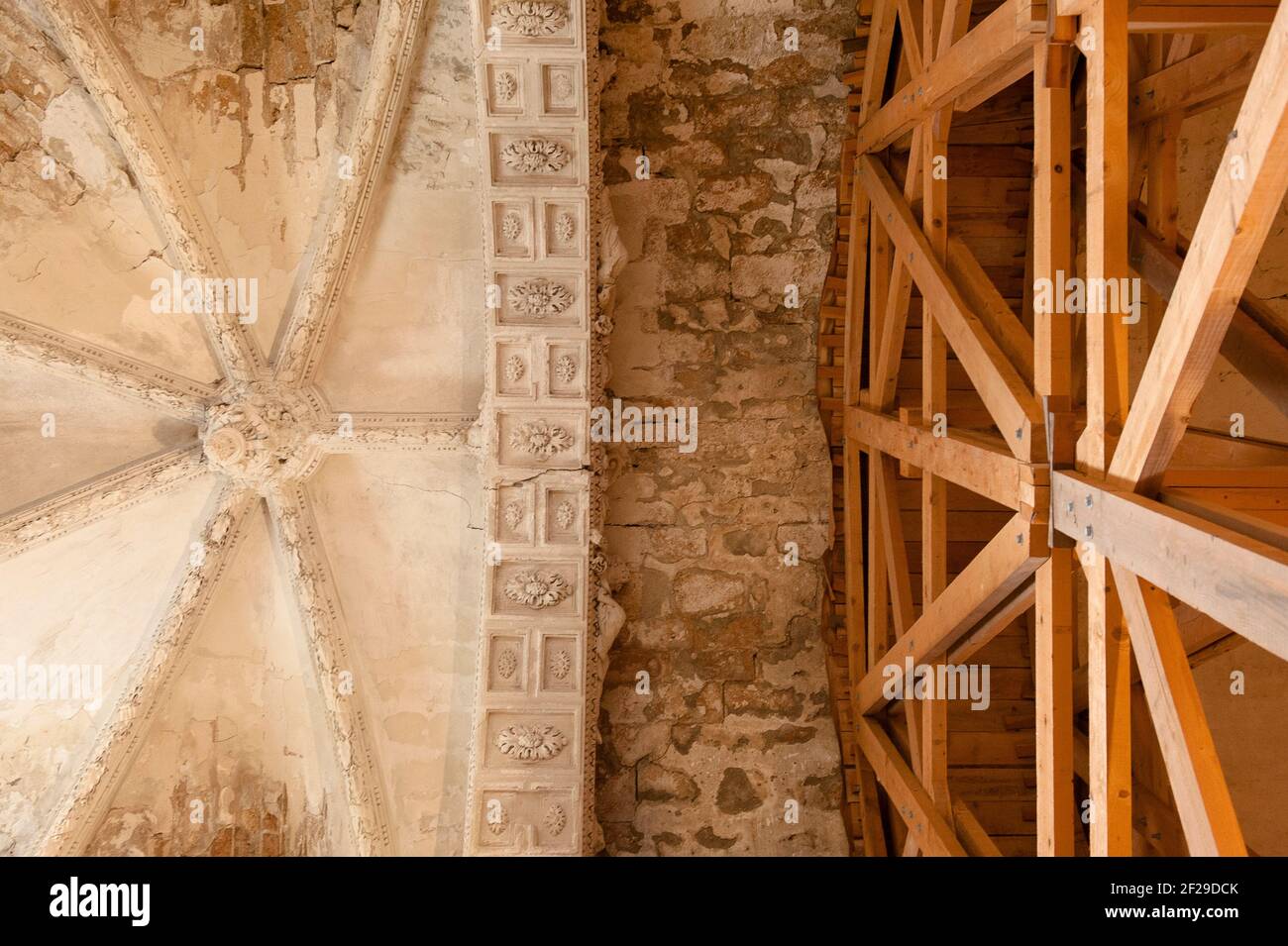 Europa, Frankreich, Frankreich, Südfrankreich, Okzitanisch, Okzitanien, Pyrénées-Orientales, Pyrenäen, Fenouillèdes, Fenolheda, Außen, Außen, Außen, Außen, Stockfoto