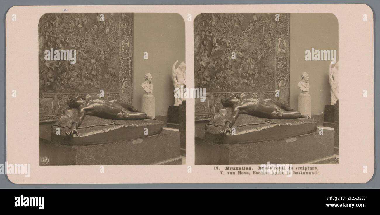 Brüssel. Royal Museum of Sculpture, V. Van Hove, Sklave nach dem Bastonade .. Stockfoto