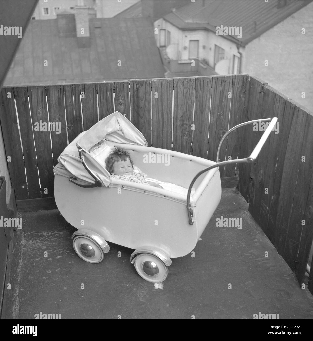 50er Jahre Kinderwagen Stockfotos und -bilder Kaufen - Alamy