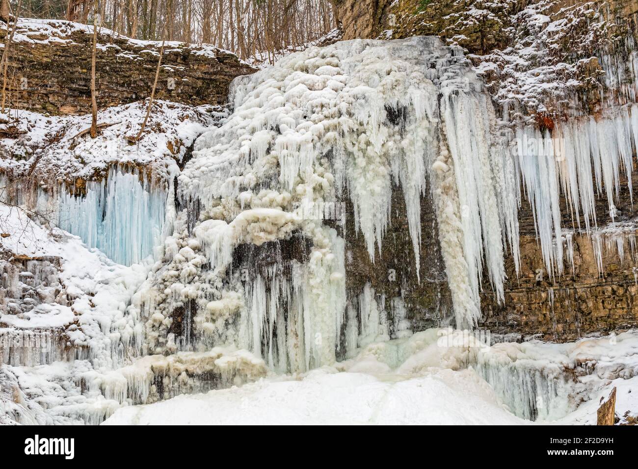 Tiffany Falls Ancaster Ontario Kanada im Winter Stockfoto
