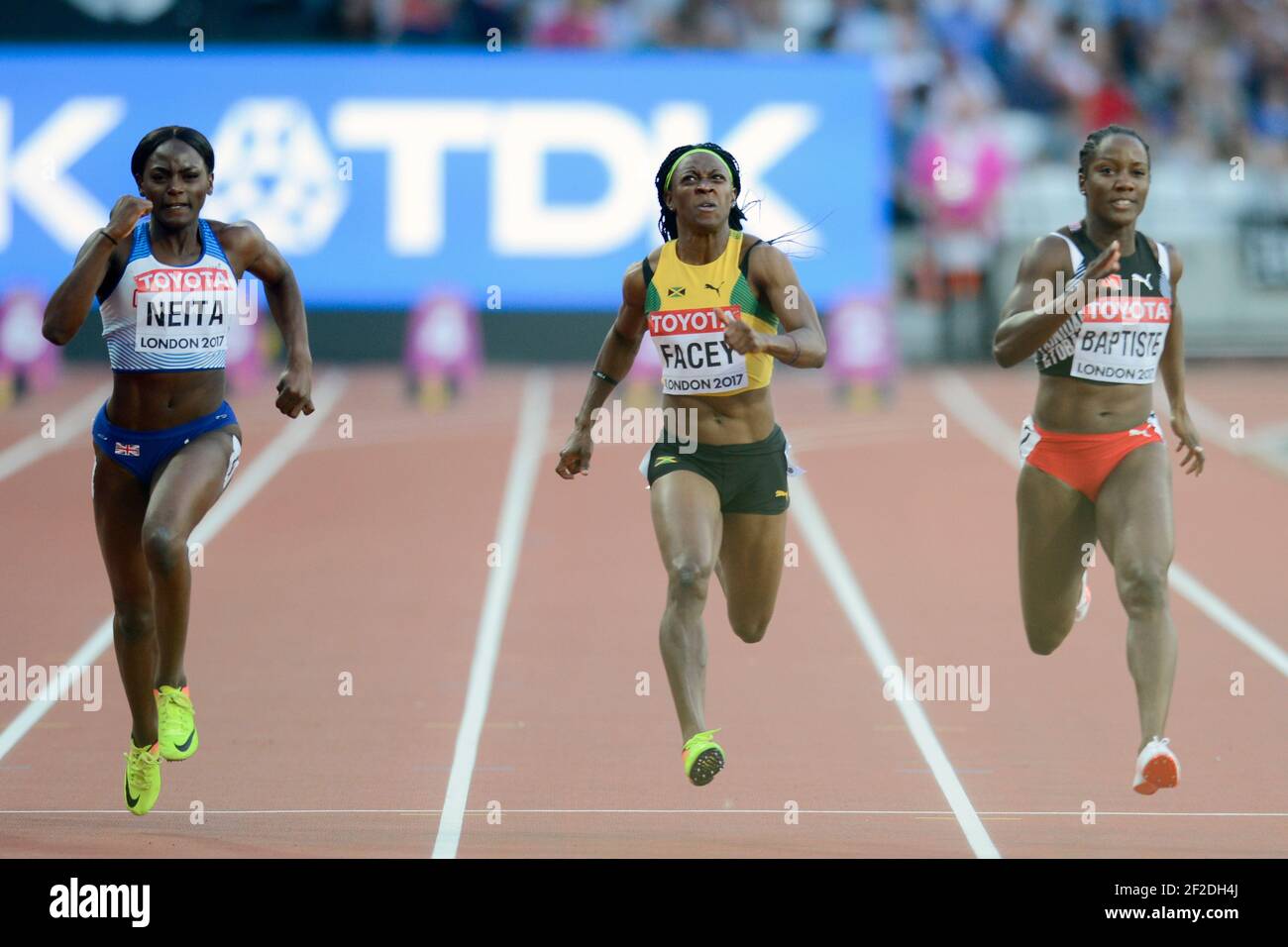 Simone Facey (JAM), Daryll Neita (GBR), Kelly-Ann Baptiste (TTO). 100 Meter Frauen, Halbfinale. IAAF Leichtathletik-Weltmeisterschaften London 2017 Stockfoto