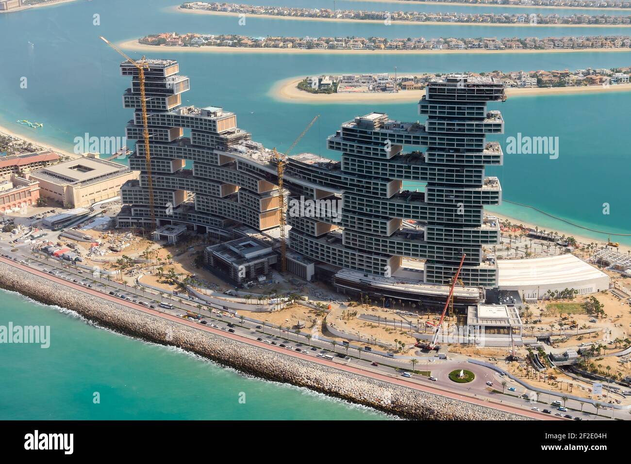 Das Royal Atlantis Resort & Residences befindet sich im Bau auf der Palm, Dubai, Vereinigte Arabische Emirate. Baumaßnahmen in Palm Jumeirah. Stockfoto