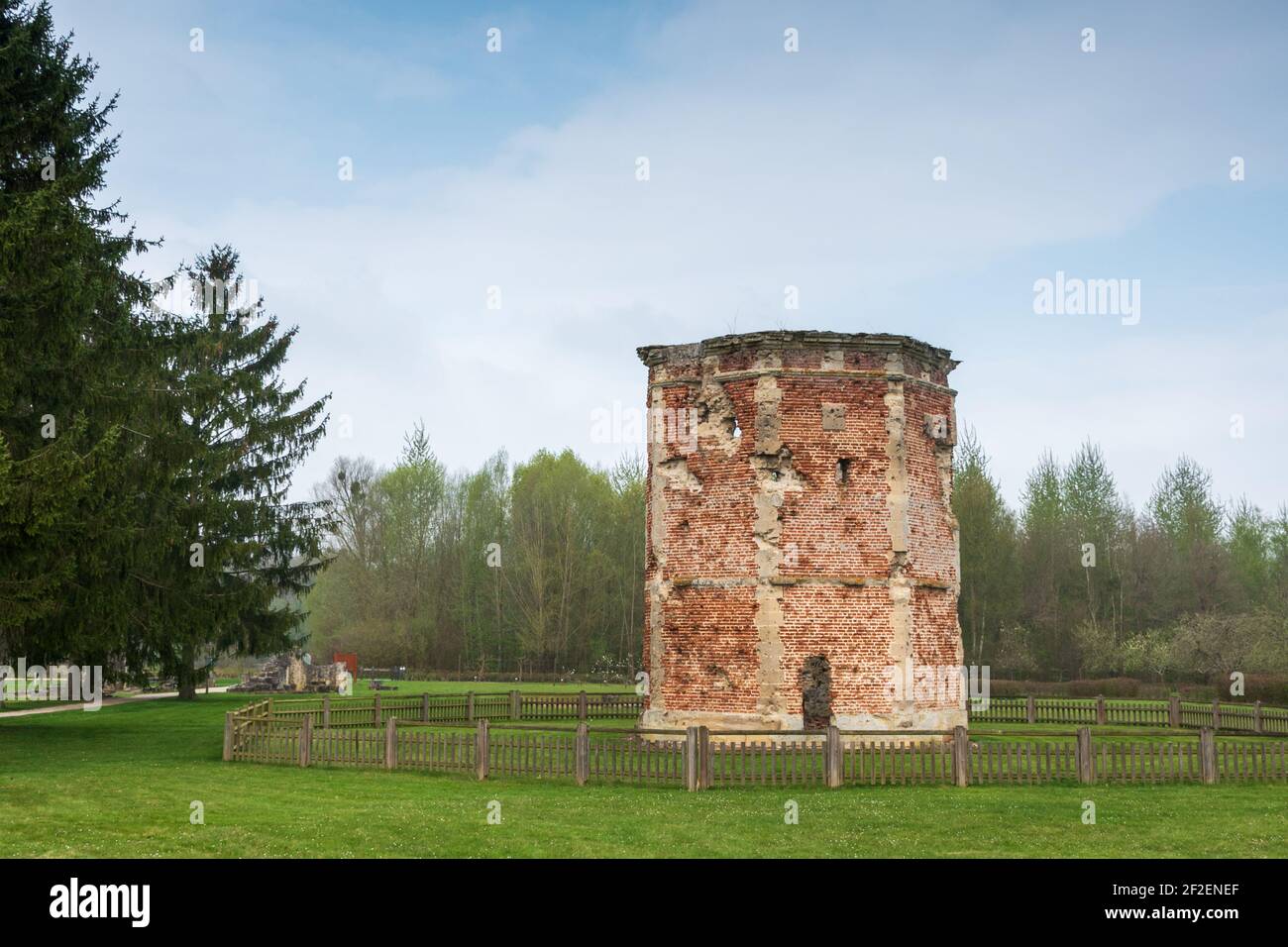 Die Ruinen der Abtei Vauclair, einem ehemaligen zisterzienserkloster in der Nähe des Chemin des Dames Stockfoto