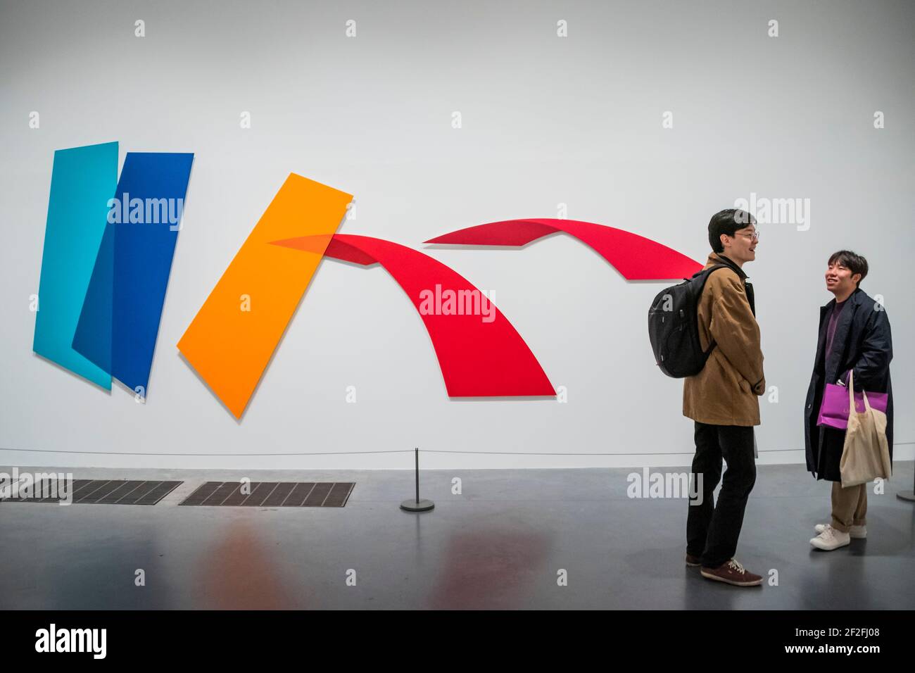 Etappe II 2016 - Dora Maurer Ausstellung in der Tate Modern. Stockfoto