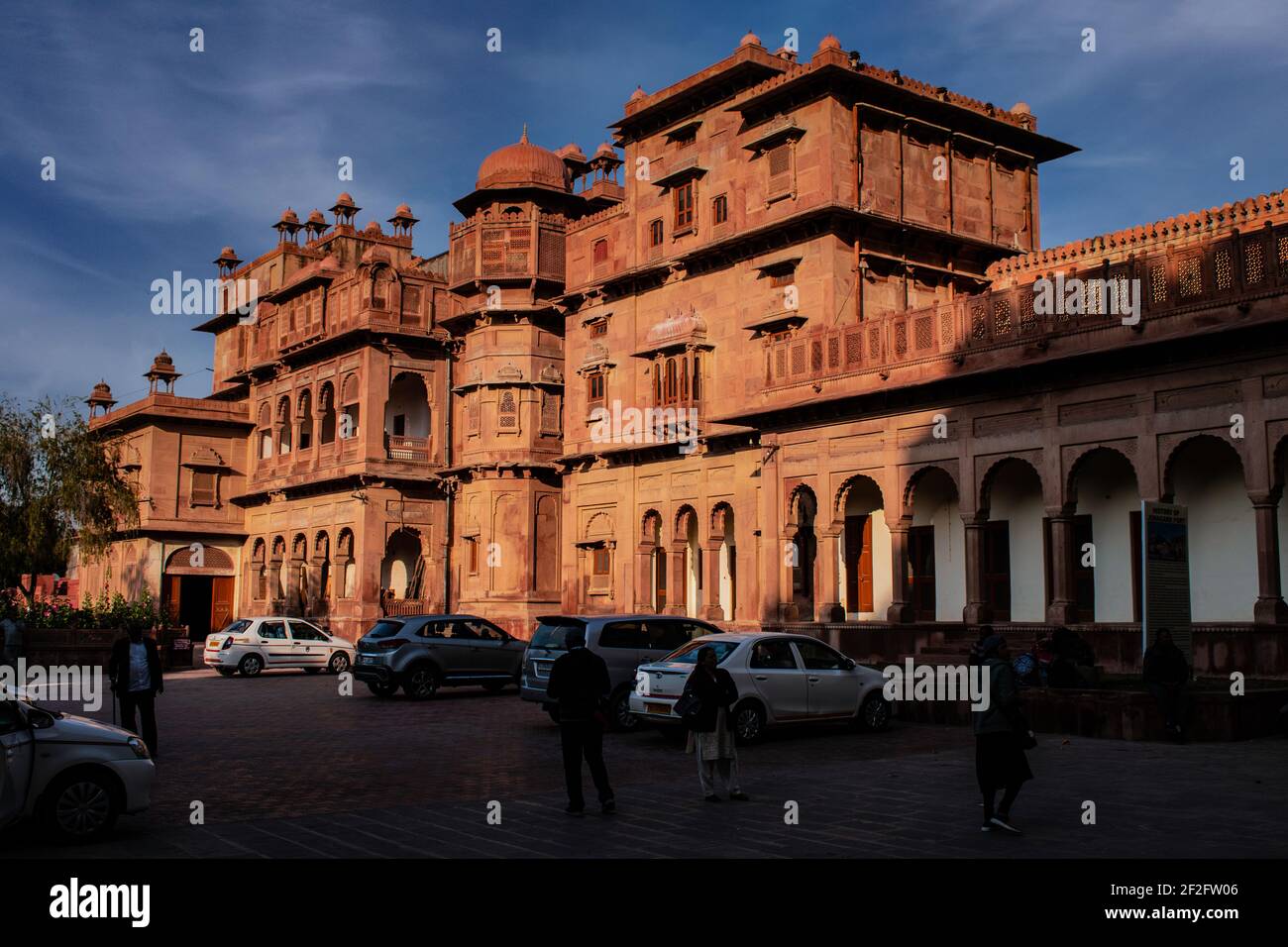 Schöne Gemälde, Kunst, Design-Denkmäler, Tempel, Architekturen im Zustand der königlichen Geschichte Indiens der große Rajasthan. Stockfoto