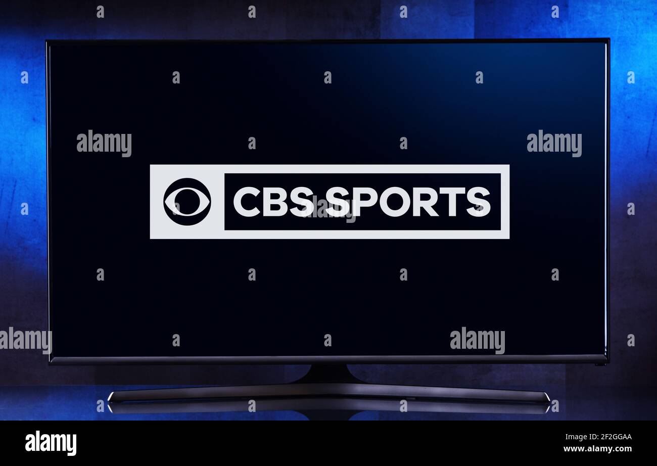 POZNAN, POL - 6. FEB 2021: Flachbildschirm-TV mit Logo von CBS Sports, der Sportabteilung des amerikanischen Fernsehsenders CBS Stockfoto