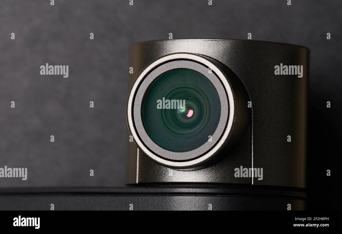Nahaufnahme der Überwachungskamera mit sauberem kleinen Objektiv Stockfoto