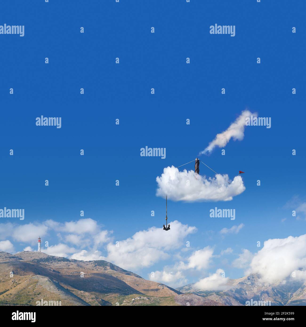 Wolkenschiff mit Anker und rauchenden Kamin ist in blauen Himmel an einem sonnigen Sommertag, Mixed-Media-Fotocollage Stockfoto