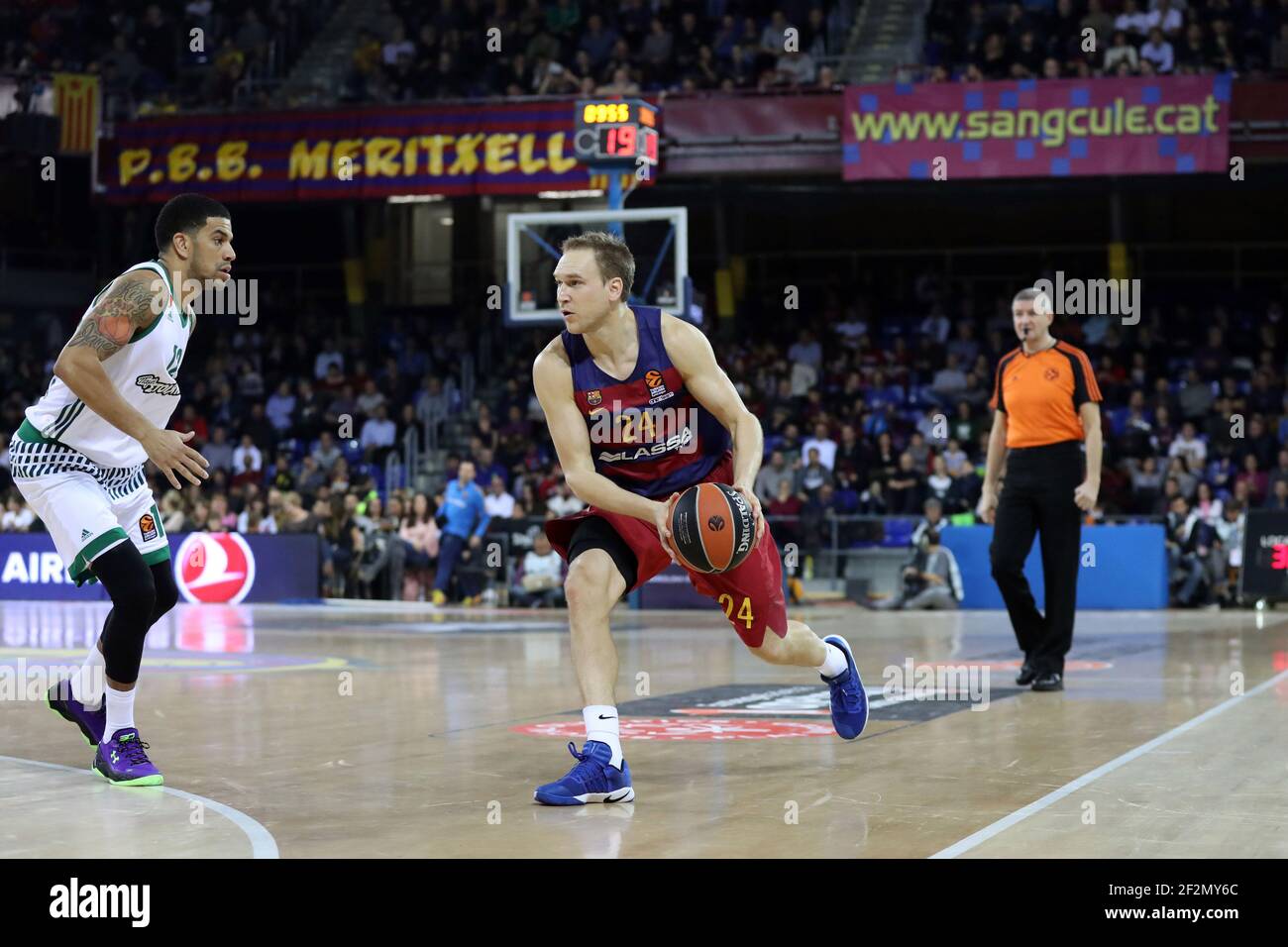 Brad Oleson vom FC Barcelona während des Euroleague-Basketballspiels zwischen dem FC Barcelona und Panathinaikos Athenes am 2. Dezember im Palau Blaugrana in Barcelona, Spanien, 2016.Foto Manuel Blondau / AOP Press / DPPI Stockfoto