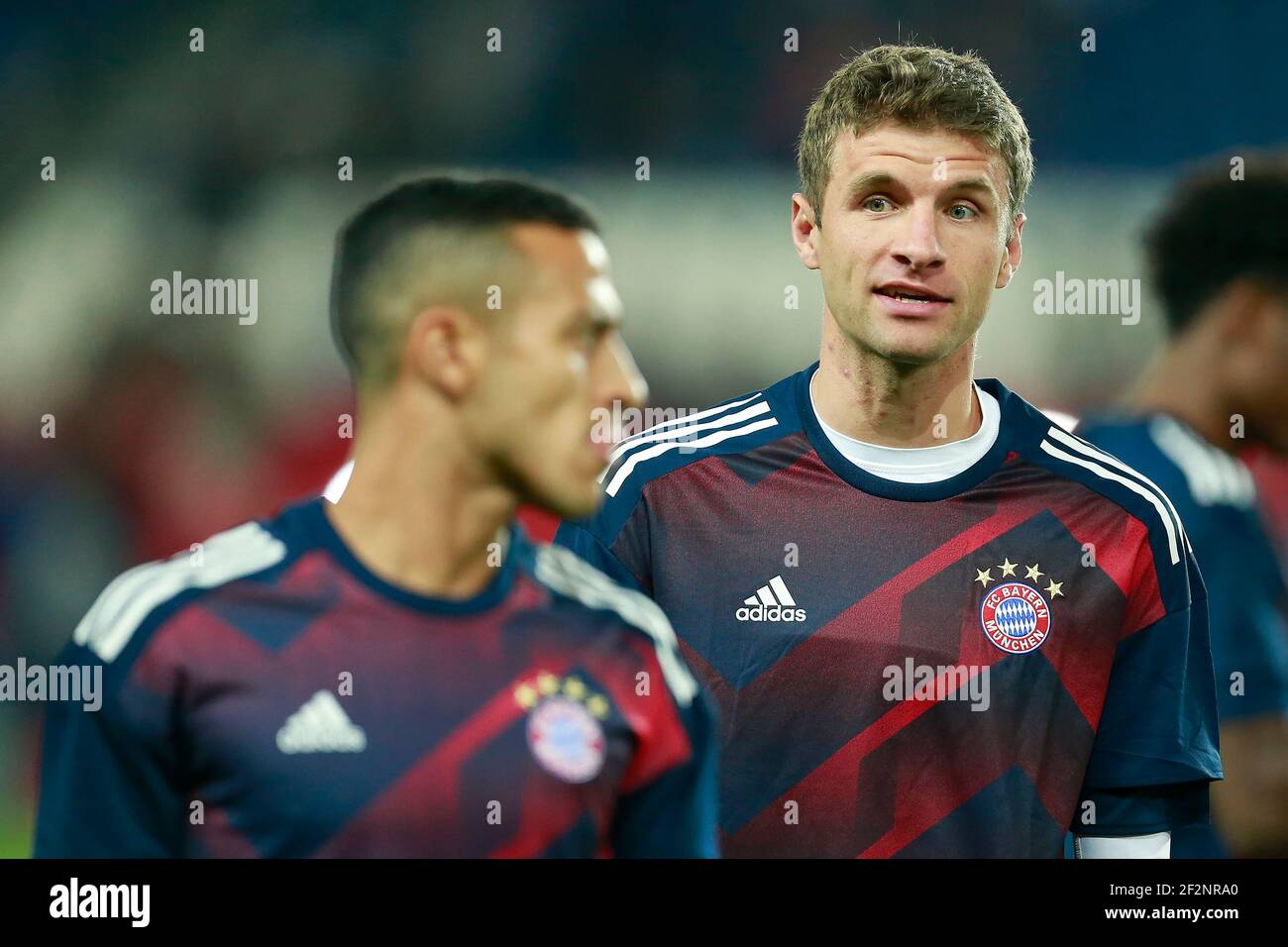 Bayern Münchens deutscher Stürmer Thomas Muller reagiert während des UEFA Champions League, Gruppe B Fußballspiels zwischen Paris Saint-Germain und Bayern München am 27. September 2017 im Parc des Princes Stadion in Paris, Frankreich - Foto Benjamin Cremel / DPPI Stockfoto