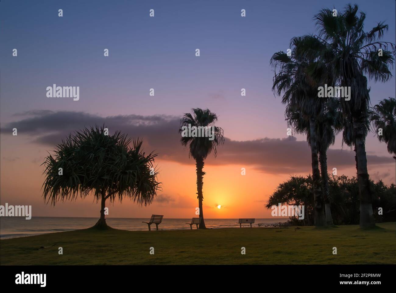 Ein tropischer Sonnenaufgang Stockfoto