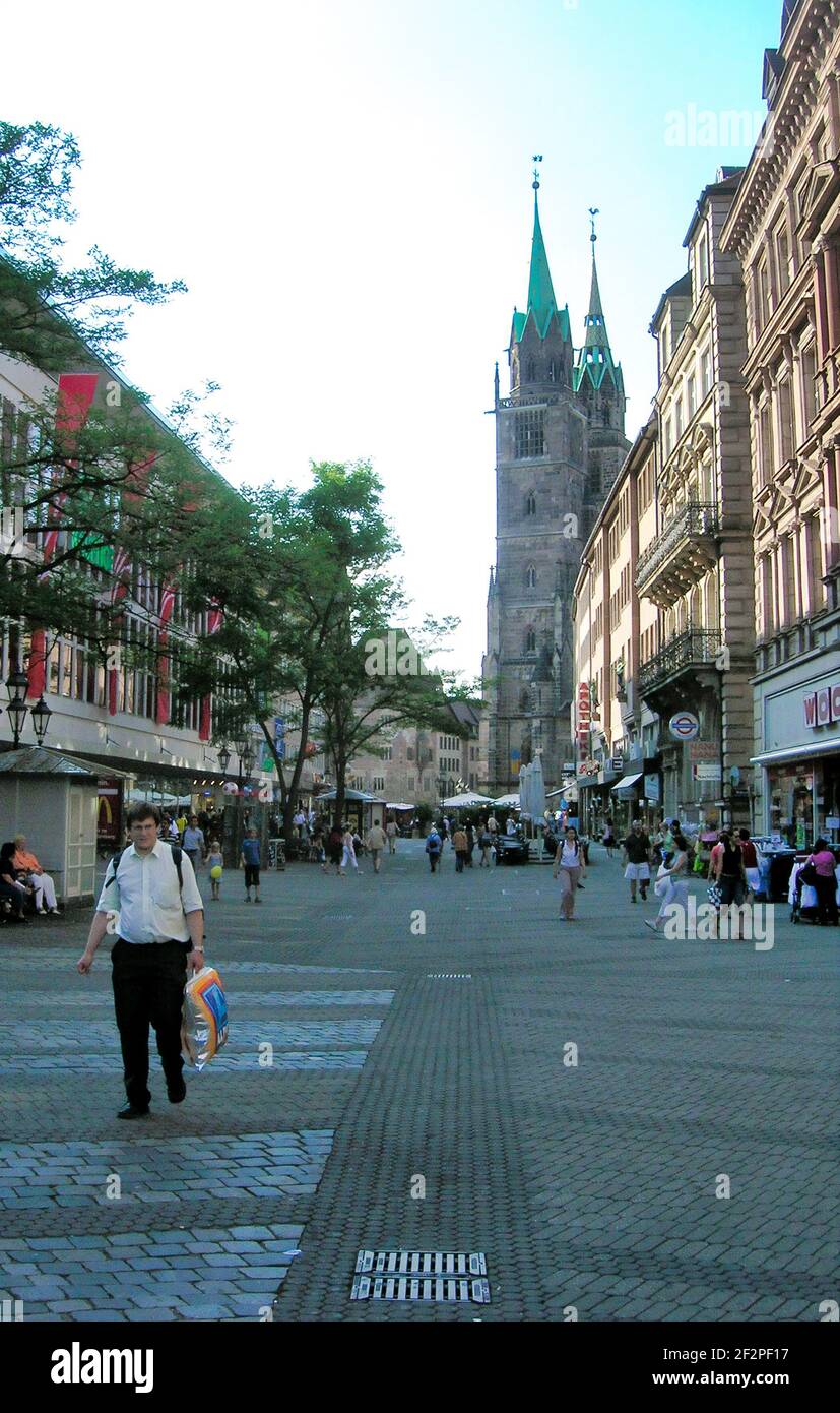 Straßenszene in der Nürnberger Altstadt Stockfoto