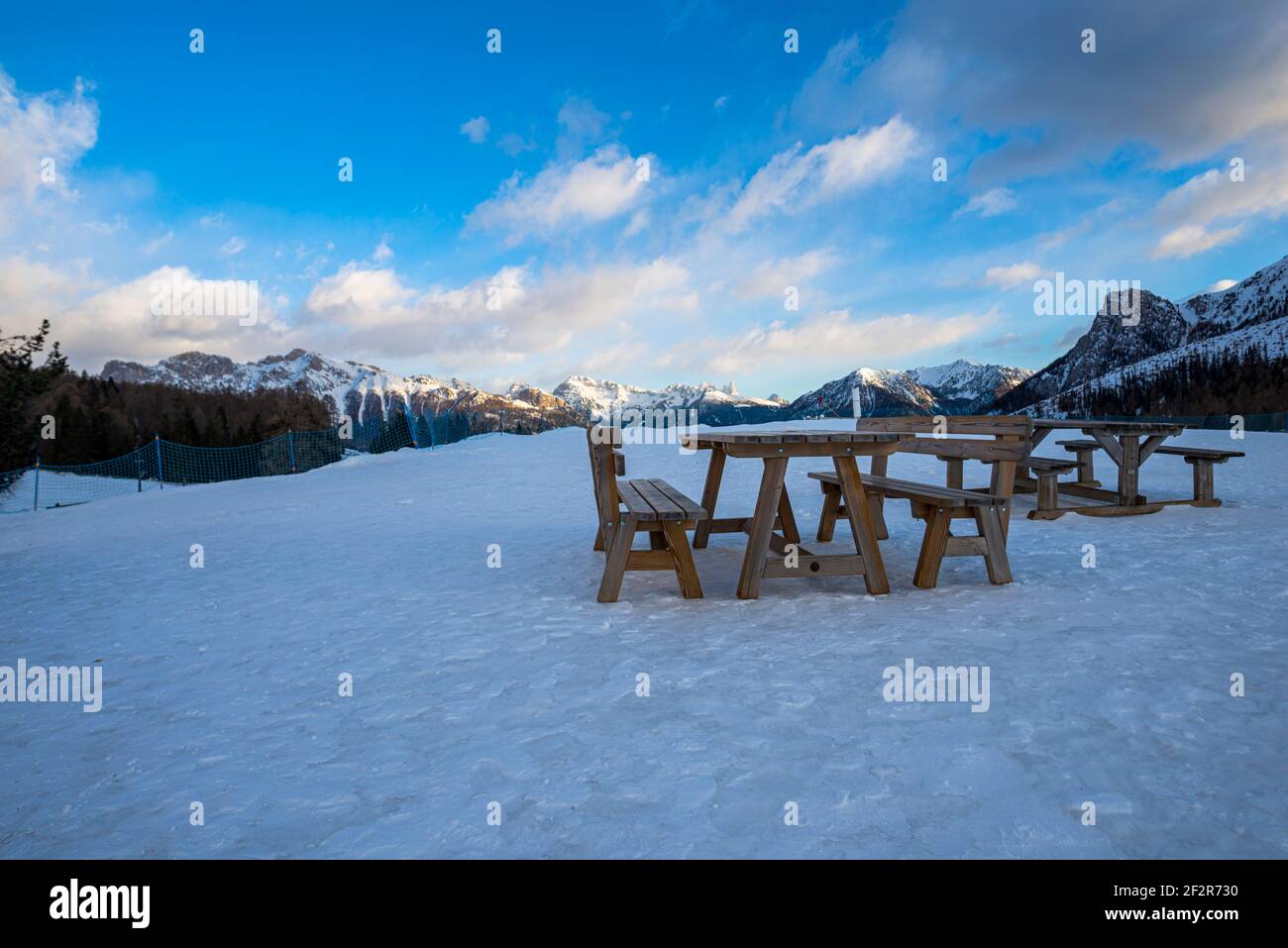 Winterlandschaft in den Dolomiten Stockfoto