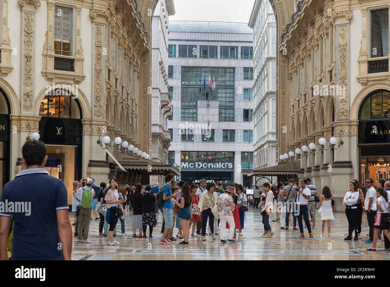 McDonald's Restaurant im historischen Zentrum von Mailand Stockfoto
