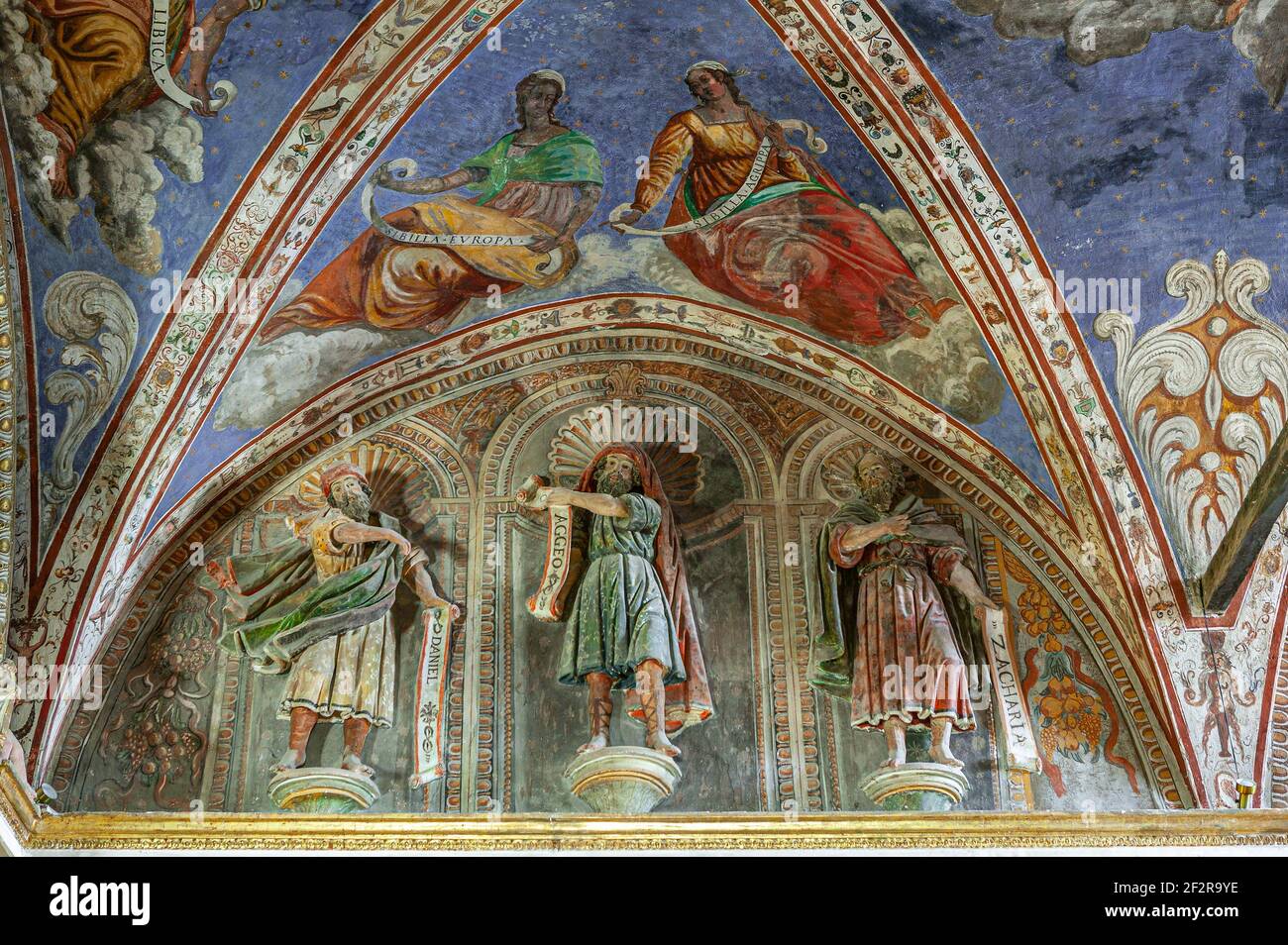 Fresken an der Decke des Oratoriums von Santa Maria delle Grazie in Alanno. Provinz Pescara, Abruzzen, Italien Stockfoto