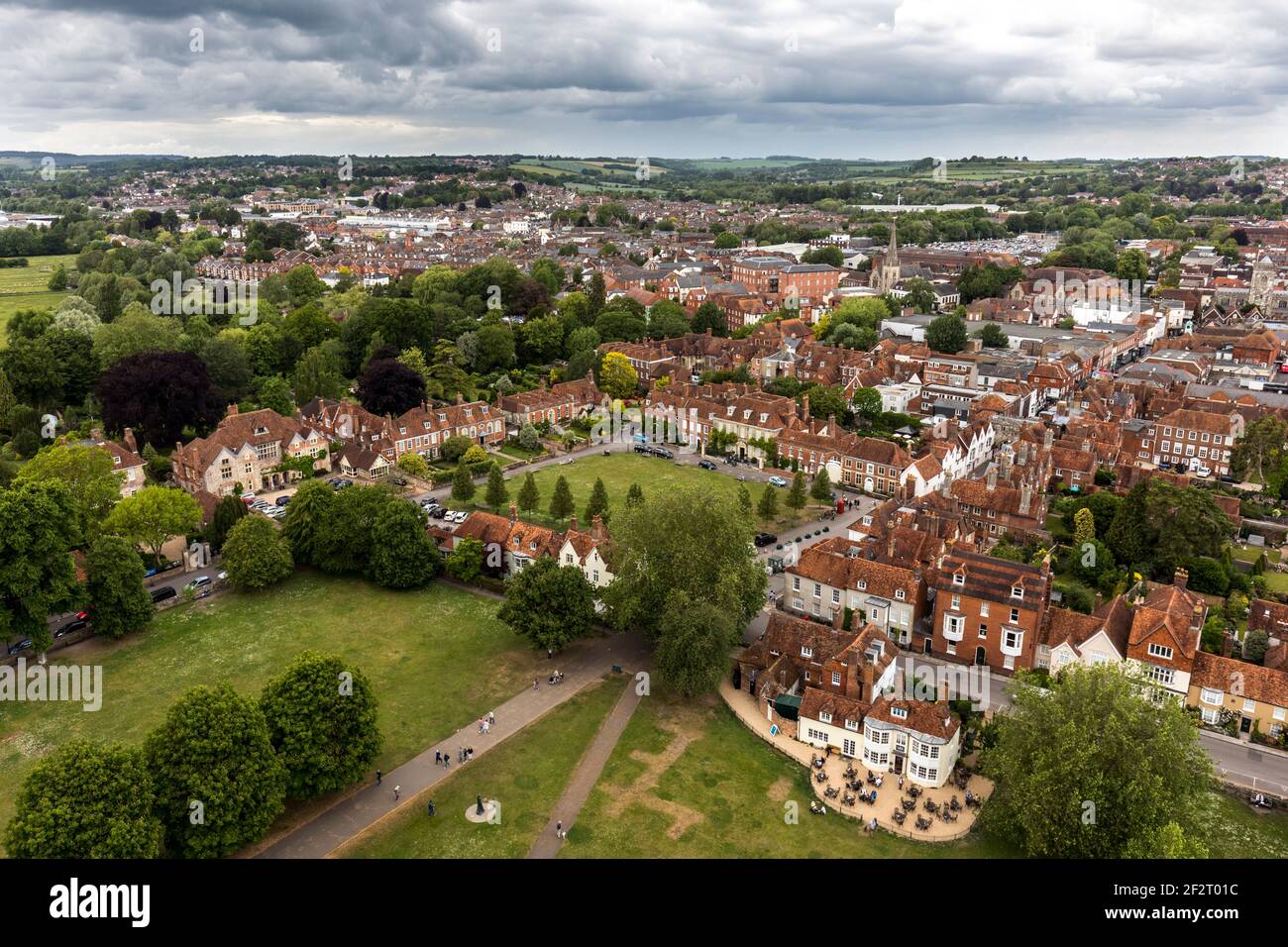 Salisbury; Blick auf die Stadt von Cathedral Spire; Großbritannien Stockfoto