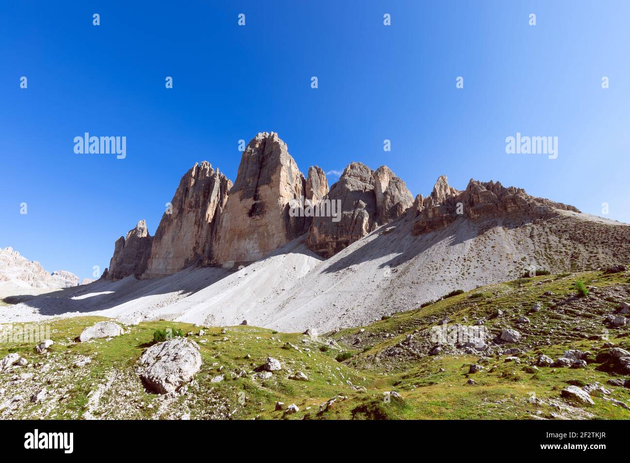 Atemberaubende Aussicht in der Nähe der berühmten Tre Cime di Lavaredo. Südtirol, Italien Stockfoto