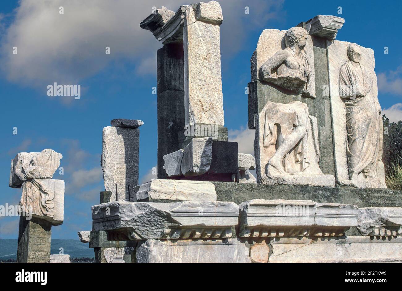 Statuen Memnius Denkmal Ephesus Türkei Stockfoto