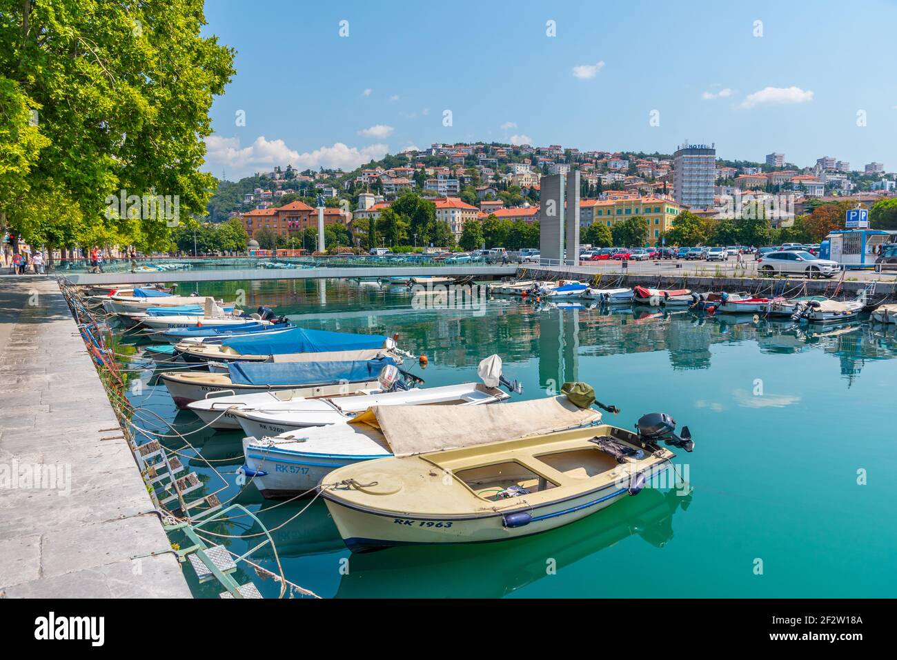 Bootsliegeplatz in Mrtvi kanal in Rijeka, Kroatien Stockfoto