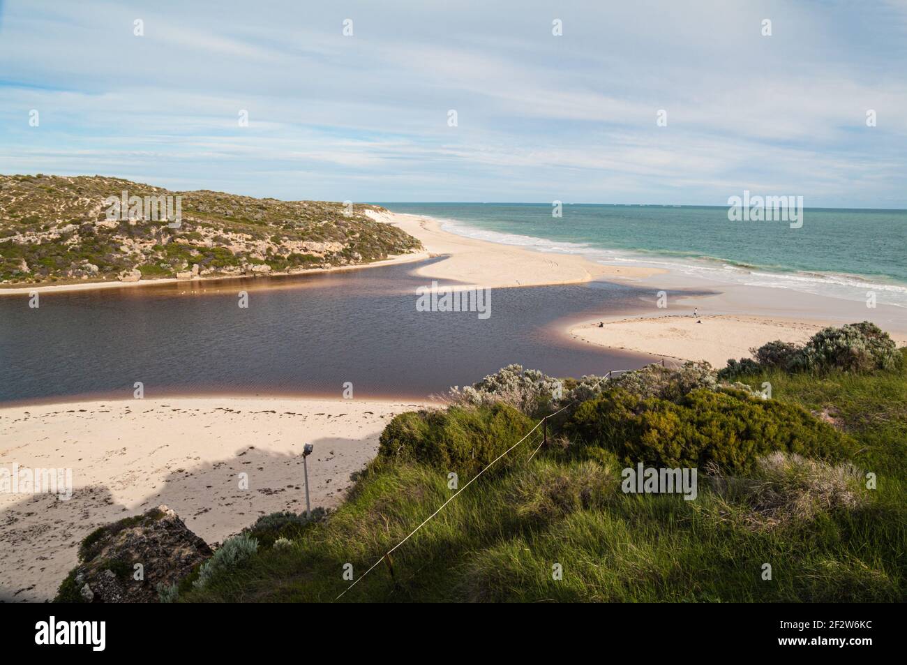 GUILDERTON UND MÜNDUNG DES MOORE RIVER, SHIRE OF GINGIN, WESTERN AUSTRALIA, AUSTRALIEN Stockfoto