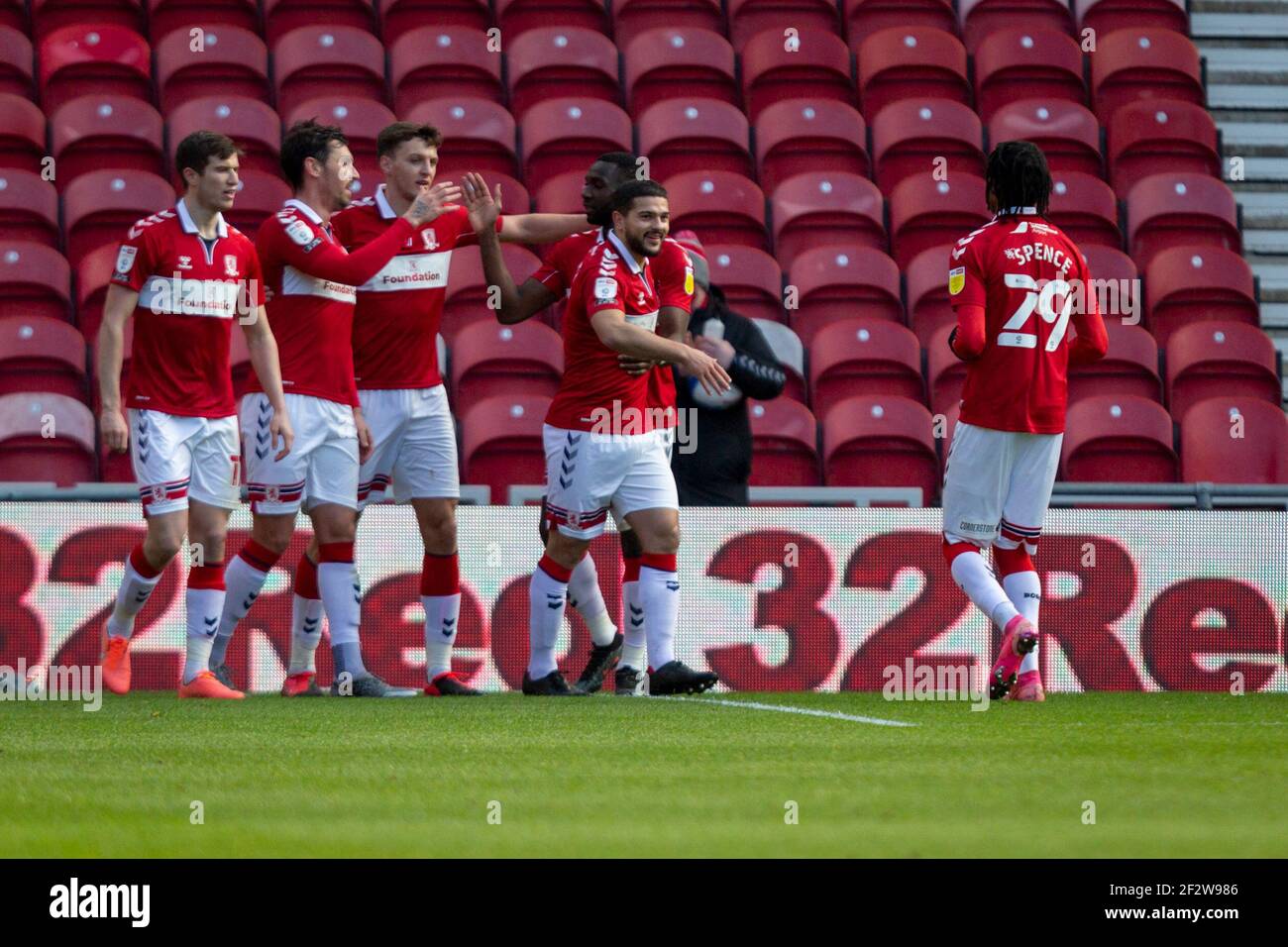 Riverside Stadium, Middlesbrough, Cleveland, Großbritannien. März 2021, 13th. English Football League Championship Football, Middlesbrough versus Stoke City; Grant Hall of Middlesbrough feiert Scoring Middlesbroughs 1st Tor in der 20th Minute Credit: Action Plus Sports/Alamy Live News Stockfoto