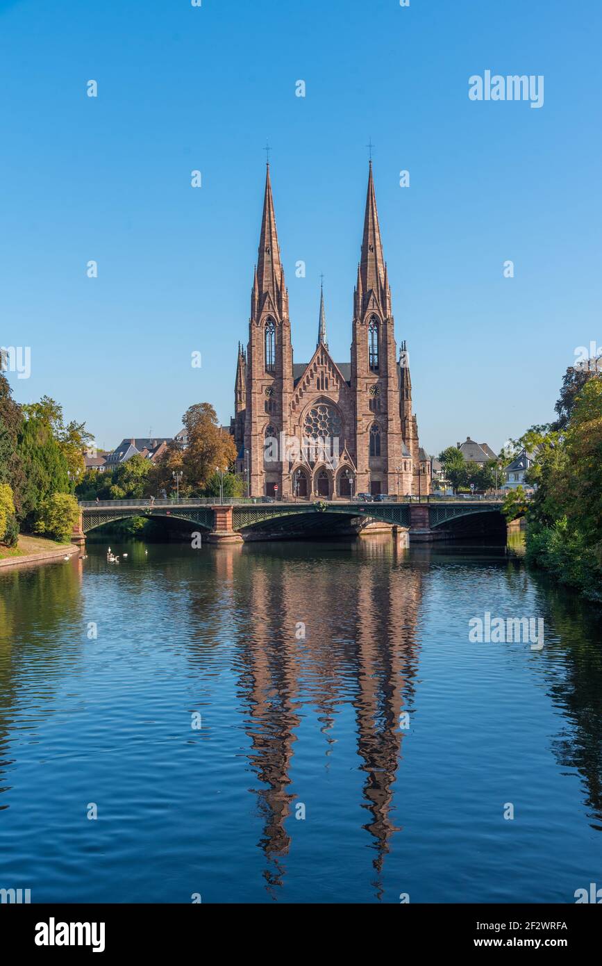 Ansicht der St. Paul's Kirche in Straßburg, Frankreich Stockfoto