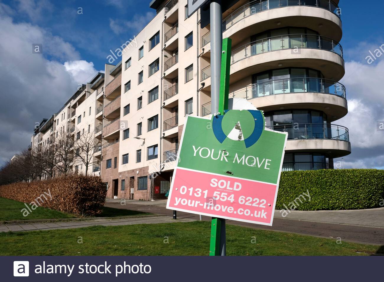 Moderne Wohnimmobilie verkauft in Kingsburgh Crescent, Waterfront Avenue, Granton Edinburgh, Schottland Stockfoto