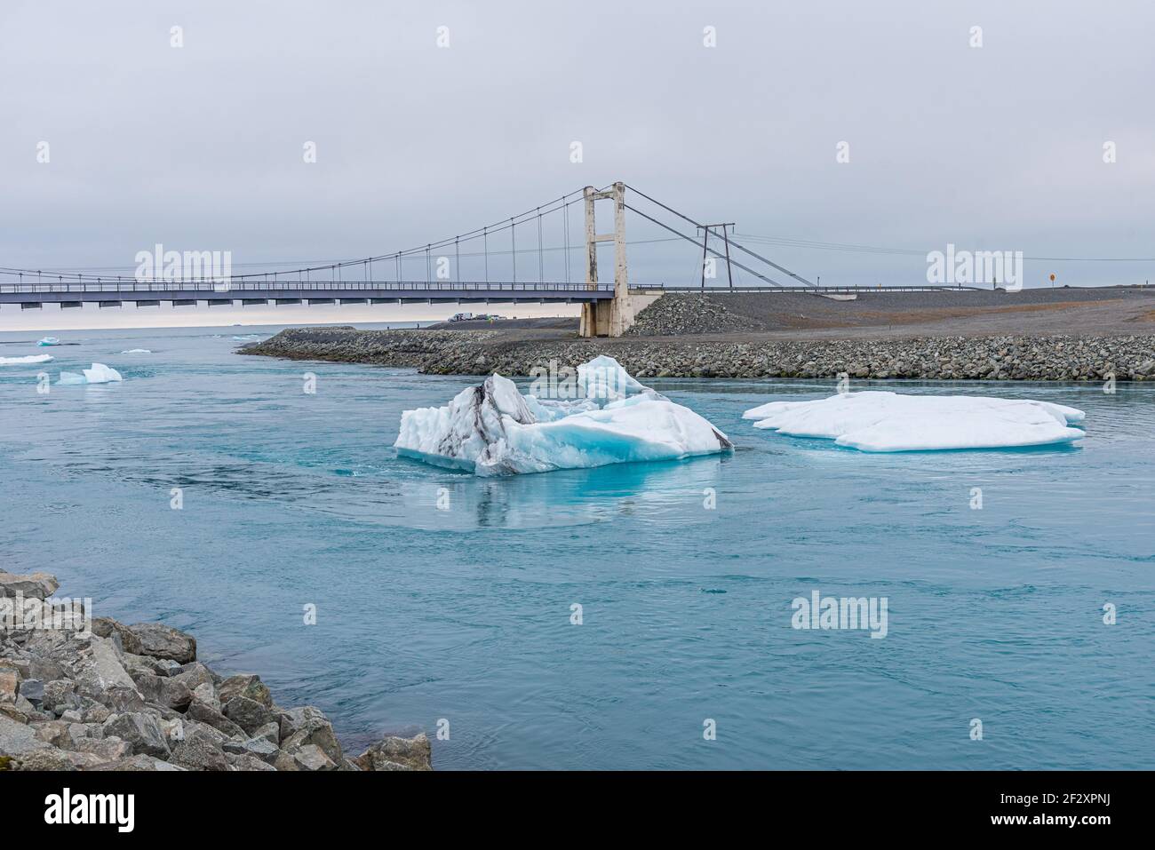 Brücke über die Jokulsarlon Lagune auf Island Stockfoto