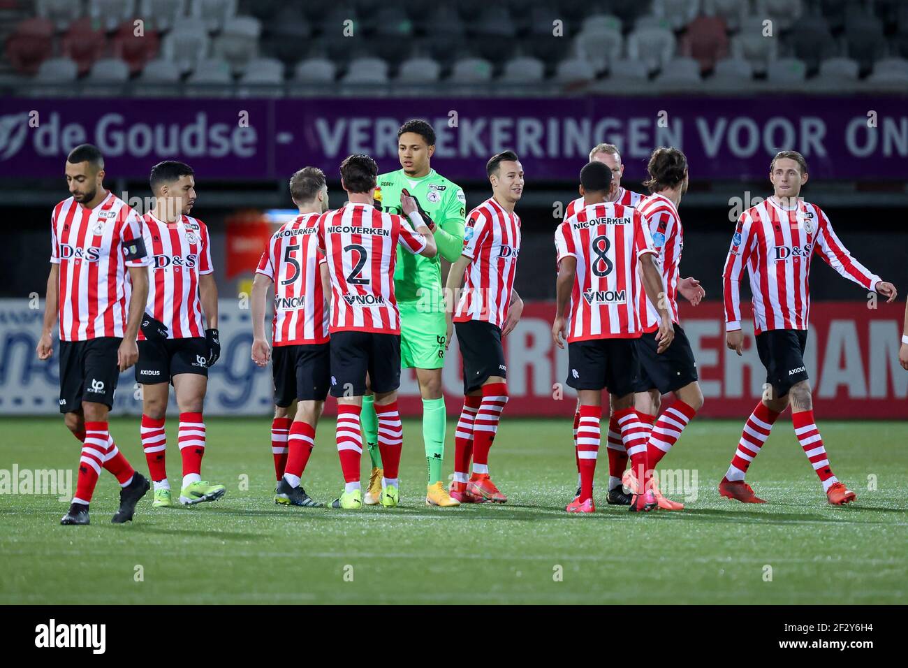 ROTTERDAM, NIEDERLANDE - MÄRZ 13: Team Sparta Rotterdam während des niederländischen Eredivisie-Spiels zwischen Sparta Rotterdam und RKC Waalwijk im Sparta Stadion Stockfoto