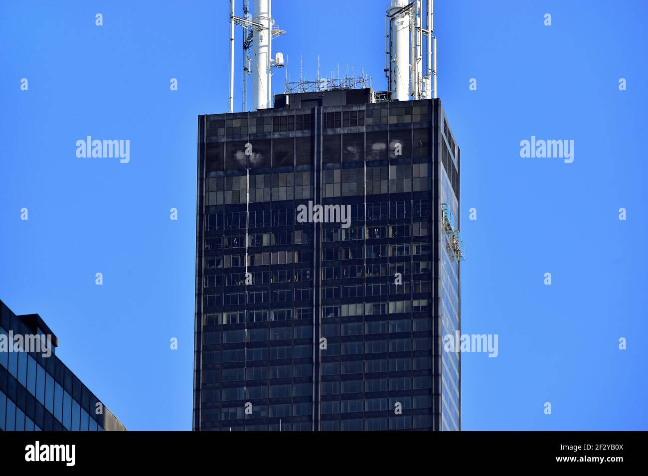 Chicago, Illinois, USA. Ganz oben auf dem Willis Tower (früher Sears Tower). Der 108-stöckige Wolkenkratzer wurde in1973 fertiggestellt. Stockfoto