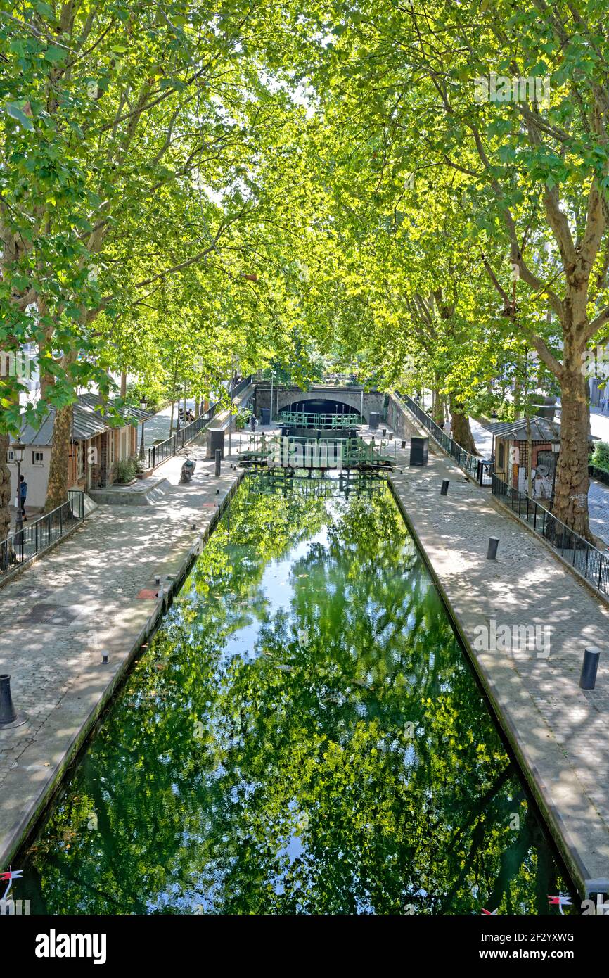 Le Canal Saint Martin à Paris Stockfoto