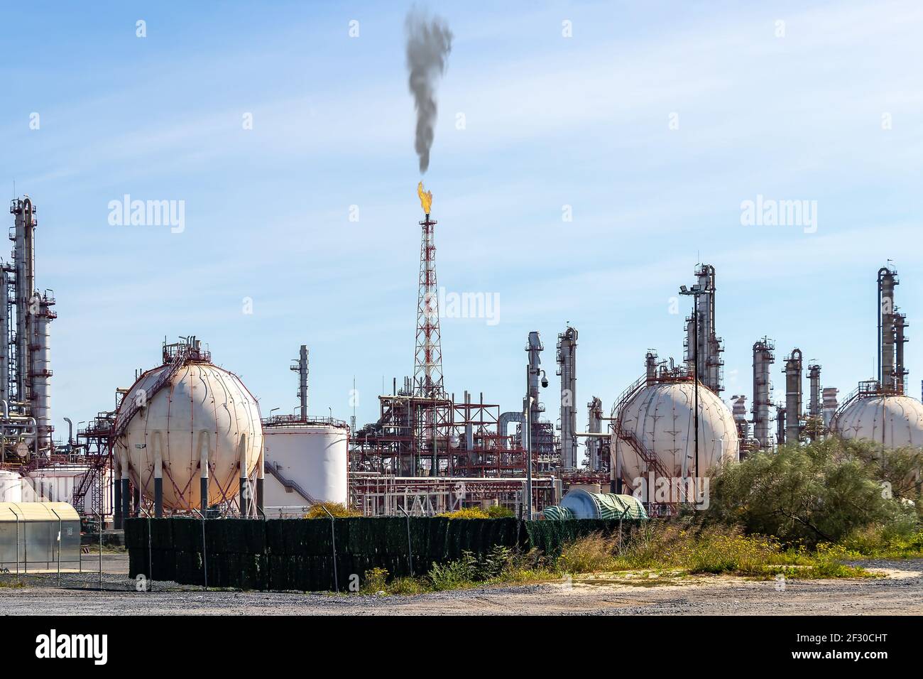 Petrochemische Industrie von Palos de la Frontera in Huelva, Andalusien, Spanien Stockfoto