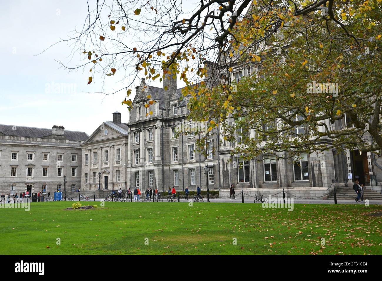 Außenansicht des Trinity College in Dublin, Irland. Stockfoto