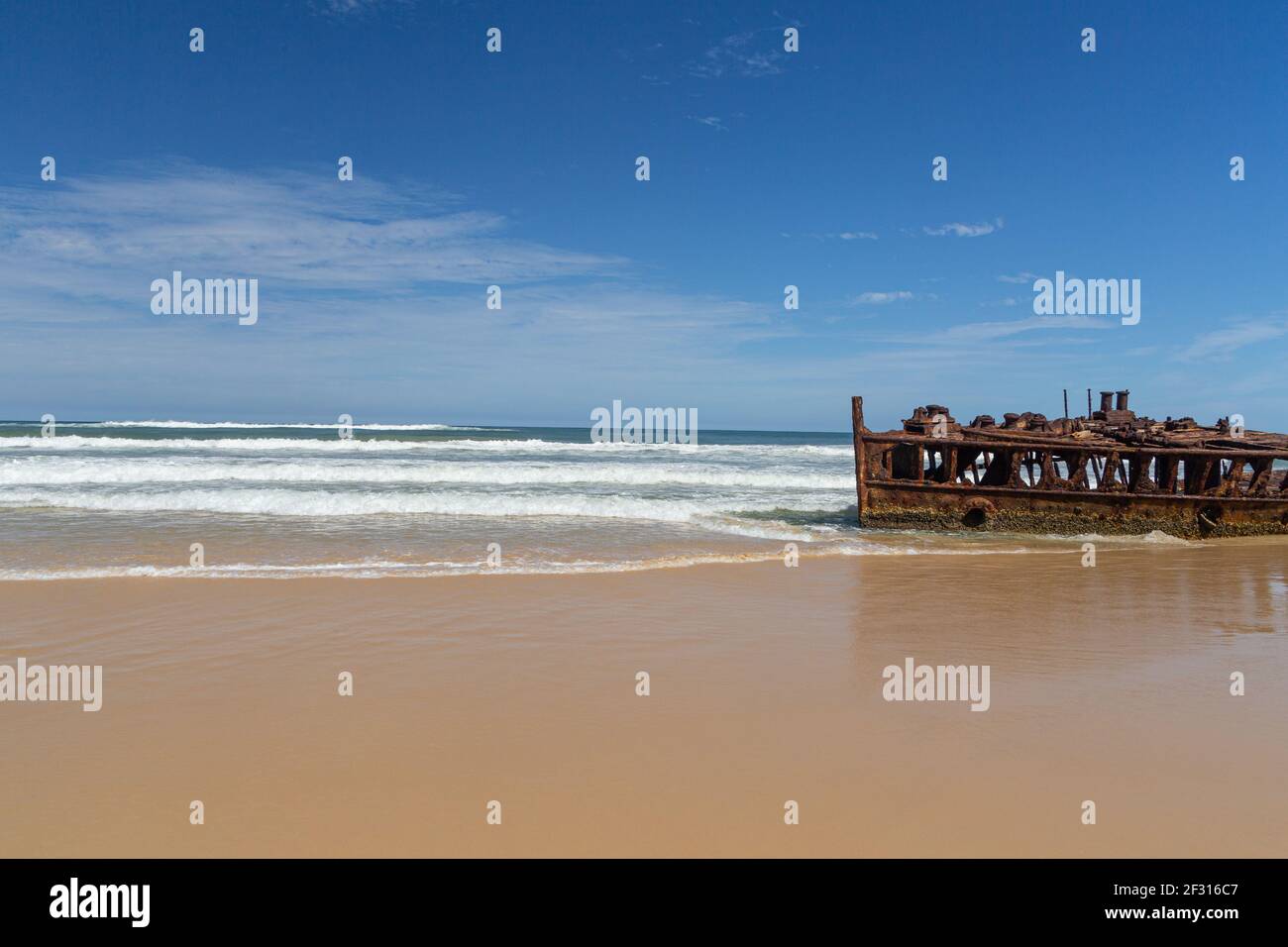 Das Schiffswrack S.S. Maheno auf Fraser Island in Queensland, Australien Stockfoto