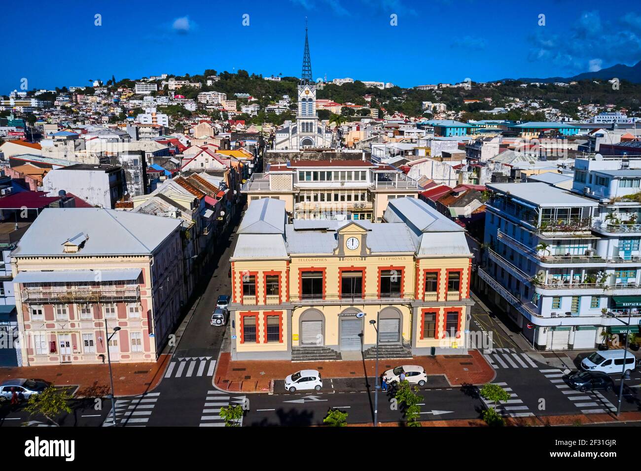 Frankreich, Westindien, Martinique, Fort-de-France, Stadtbild mit Post und Kathedrale Saint-Louis Stockfoto