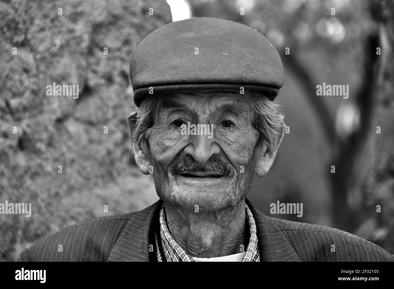 Ein alter Mann in Abyaneh Stockfoto