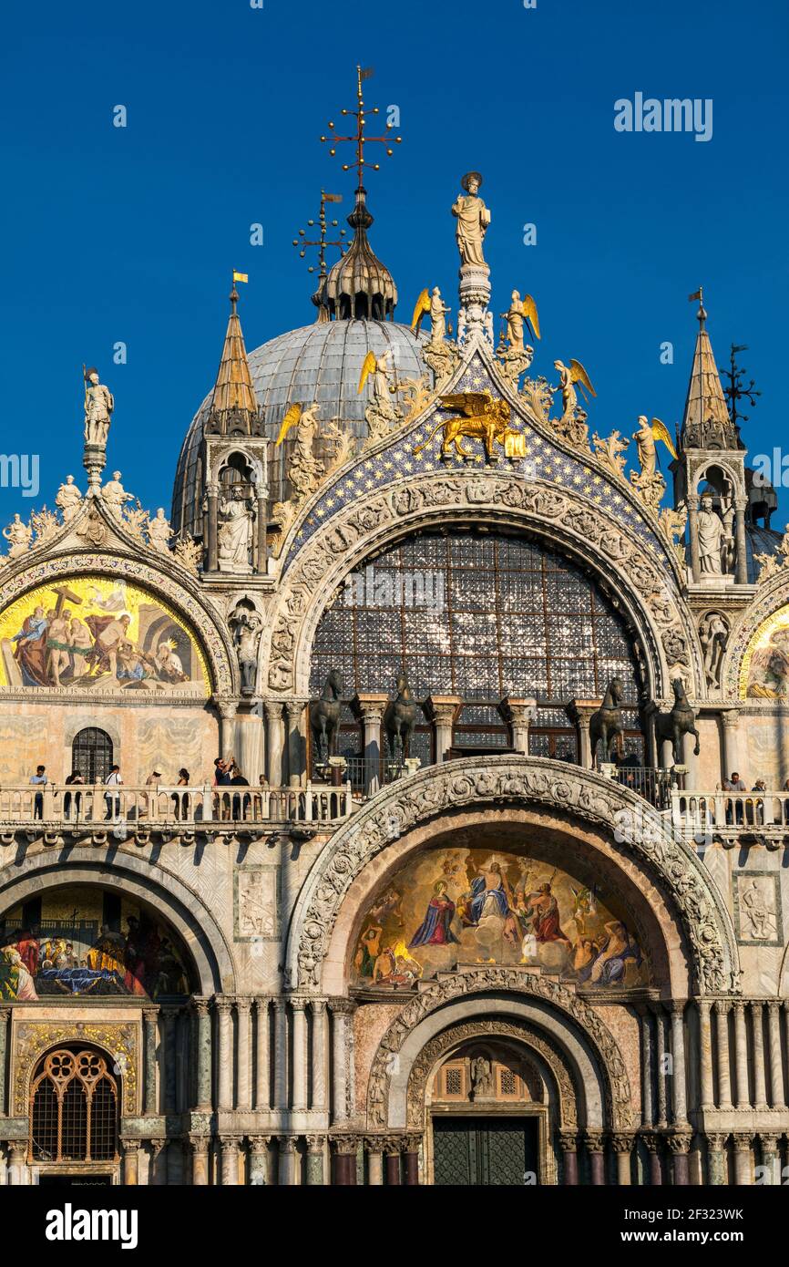 Italien, Venedig, Markusdom, Markusplatz. Stockfoto