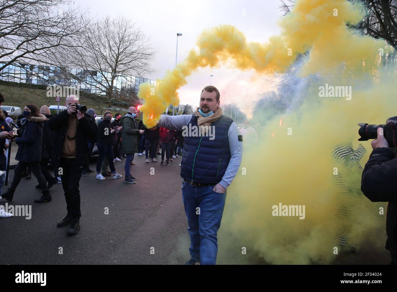 Abbildung Bild zeigt eine "Operation Escargot" Protestaktion der wallonischen und Brüsseler Sektoren, die von der Corona-Krise betroffen sind, an der Brüsseler ri Stockfoto