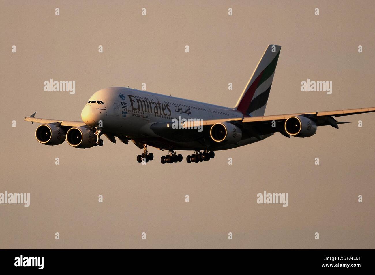 15-03-2021 - Generic Airplanes - A6-EDM - Emirates - Airbus A380. Seriennummer 42, Typ 380-861. Erster Flug am 6,04.2010, geliefert nach Emirates Stockfoto