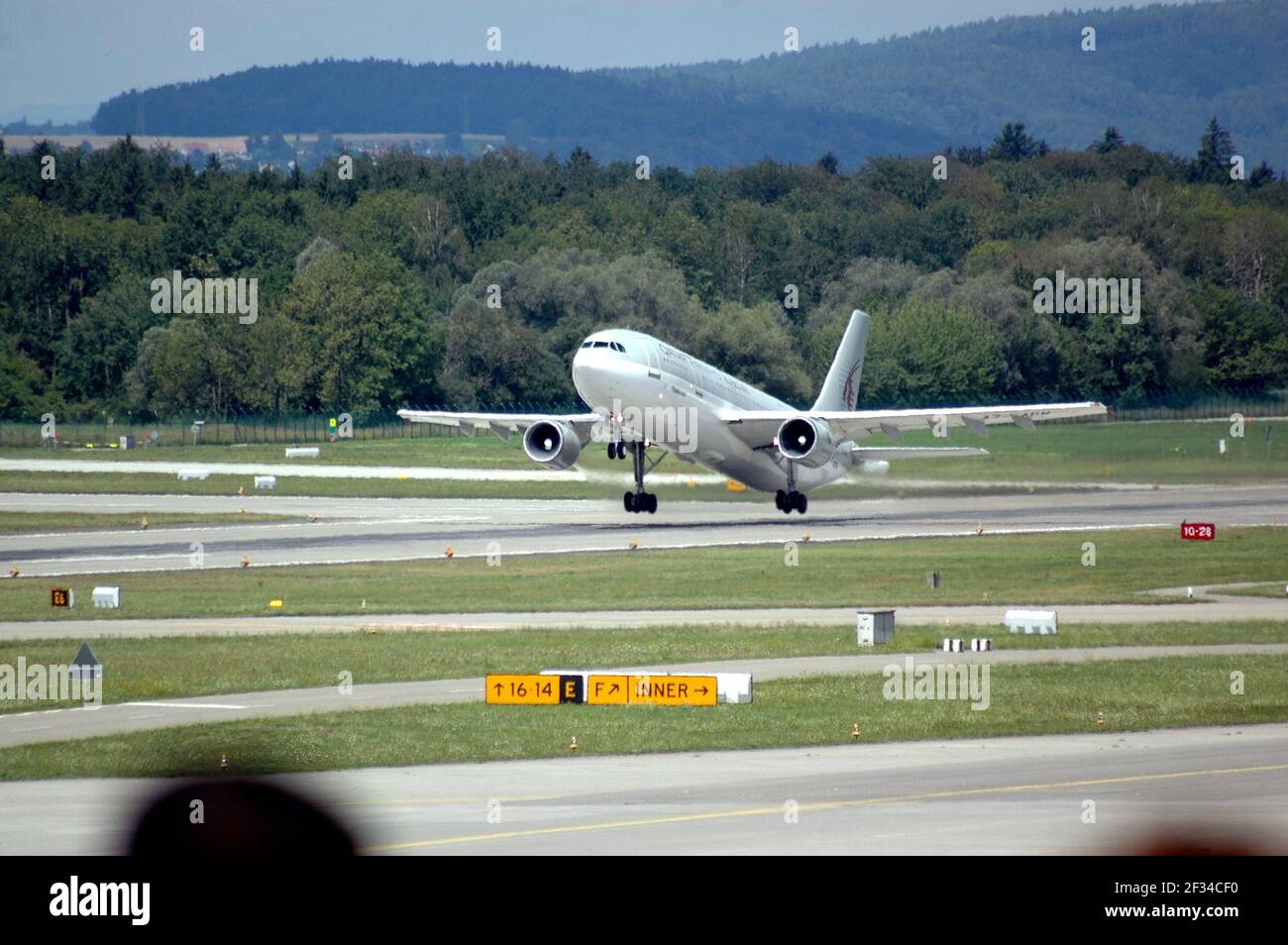 15-03-2021 - Generic Airplanes - A7-ABW - Qatar Airlines - Airbus A300. Seriennummer 688, Typ 300-B4-622. Erster Flug am 11,02.1993, geliefert an Q Stockfoto