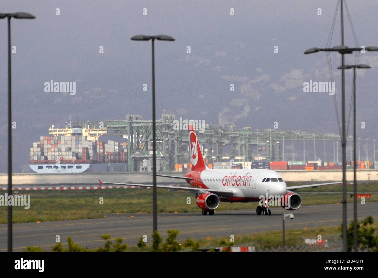 15-03-2021 - Generic Airplanes - D-ABGL - Air Berlin - Airbus A319. Seriennummer 3586, Typ 319-112. Erstflug am 2,07.2008, geliefert an Air Berl Stockfoto