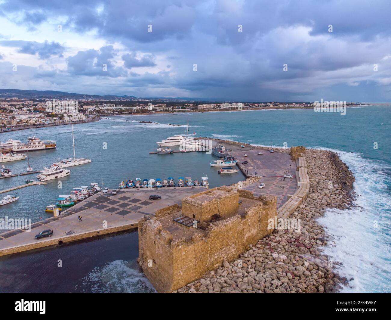 Paphos Hafen Luftaufnahme Mittelalterlichen Hafen Touristische Sehenswürdigkeiten Zypern Stockfoto