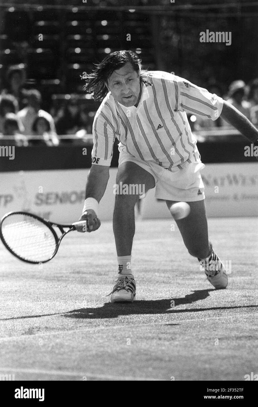 Ilie Natasr im Hurlingham Club Fulham spielt Tennis Stockfoto