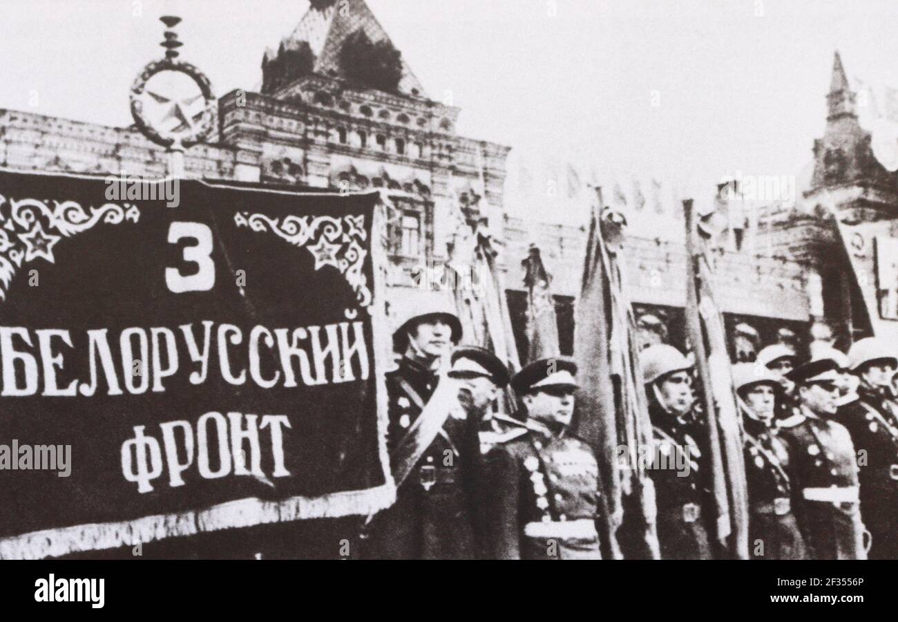 Siegesparade auf dem Roten Platz in Moskau am 24. Juni 1945. Stockfoto